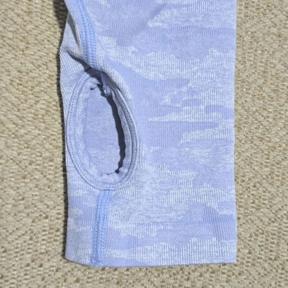 AYBL Empower Blue Camo Seamless Long Sleeve Crop Top - Size Large - Picture 6 of 13